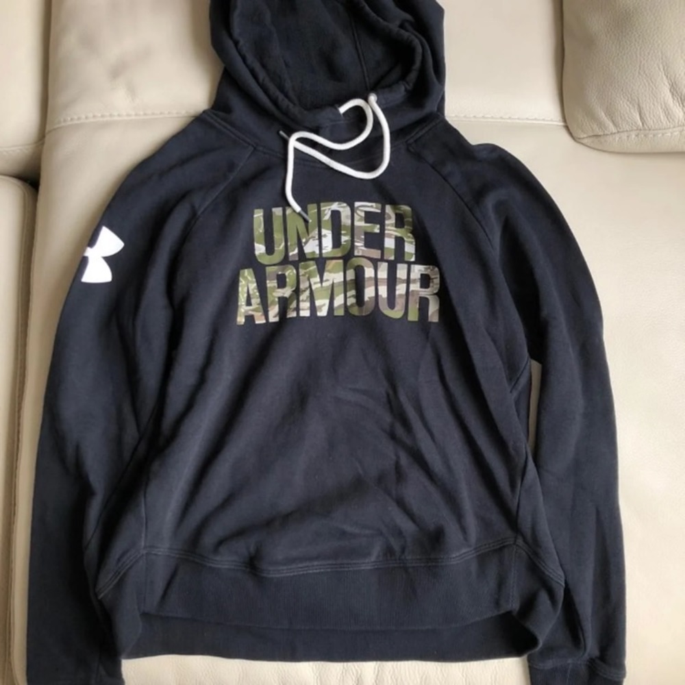 Under Armour Hoodie, Small